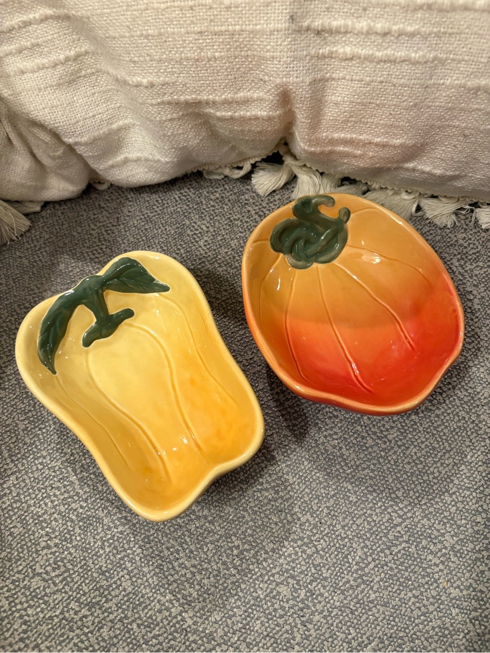 Set of 2, Williams Sonoma Jardin Potager Vegetable Dishes
